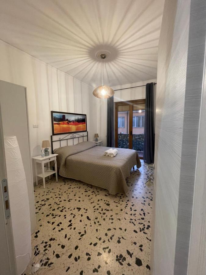Casa Di Nenna Bed and Breakfast Vallo della Lucania Exterior foto